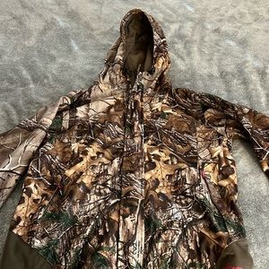 Gander Mountain Realtree camo Jacker